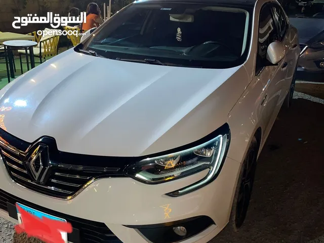 رينو ميجان موديل 21 اعلي فئه سجنتشر تربو 1200cc كسر زيرو فابريكا بالكامل