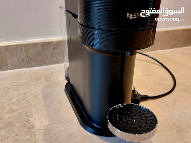 ماكينة تحضير القهوة نسبرسو نكست بريميوم كلاسيك باللون الأسود من فيرتو سعر خاص!