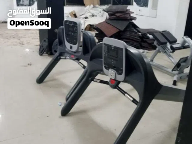 أجهزة ومعدات نادي للبيع
