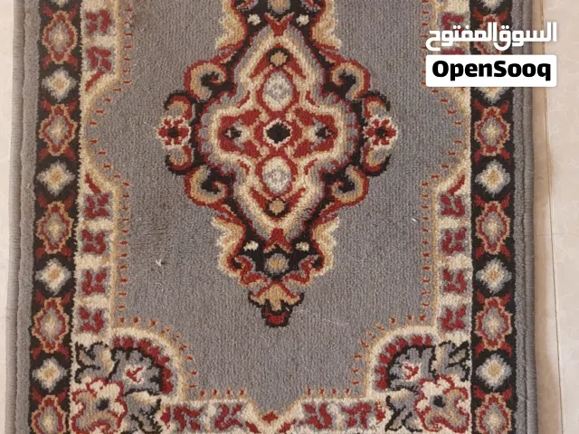 دعاسة ارضيه للسياره - صناعه بولنديه - جديده