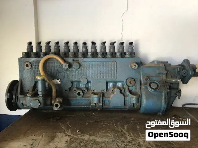 طرمبه ديزل مرسيدس 12 سلندر لمجموعه MTU على زورق بحرى او تصلح لمجموعه توليد كهرباء بنفس الاسنطاعه