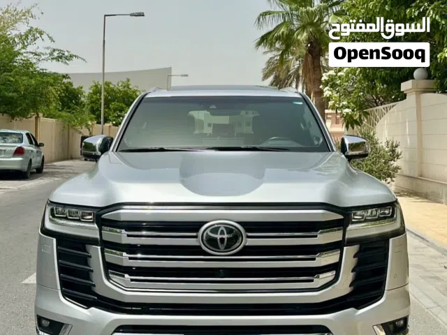 2022 Toyota Land Cruiser VXR