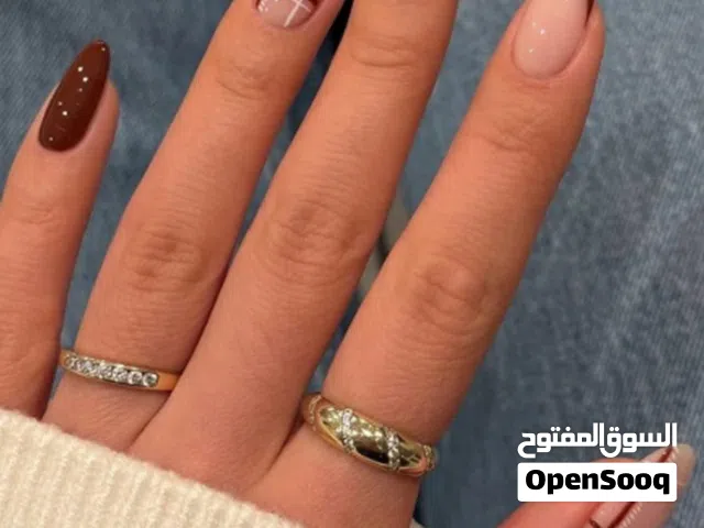 اظافر مكون من 24قطعه