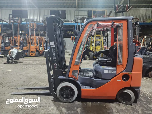 2018 Forklift Lift Equipment in Sharjah