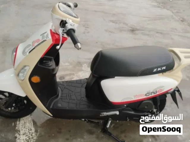 ياماها بوليسي