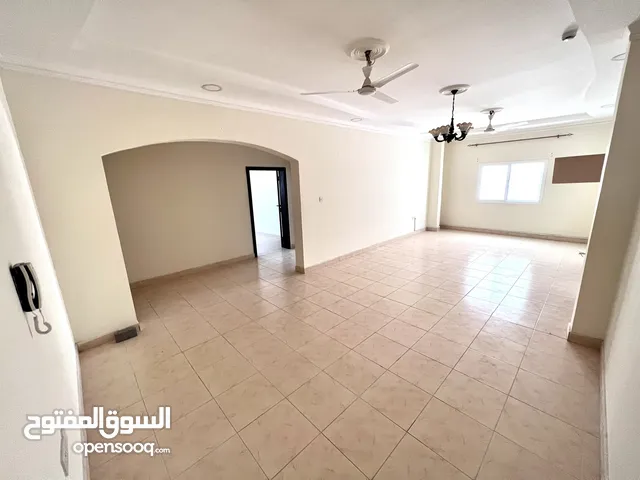 160m2 3 Bedrooms Apartments for Rent in Muharraq Hidd