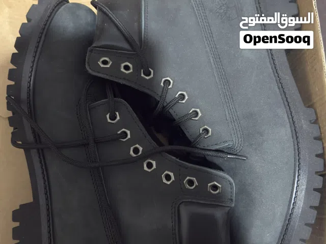 بسطار /بوت مطر