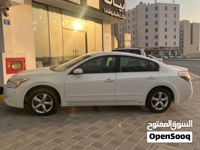 2012 نيسان التيما S