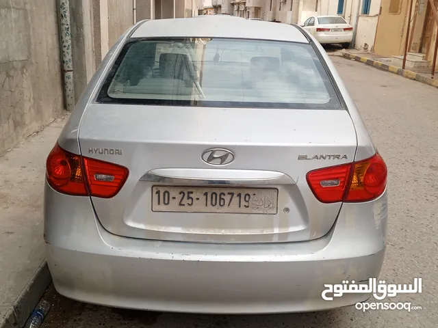 Used Hyundai Avante in Tripoli