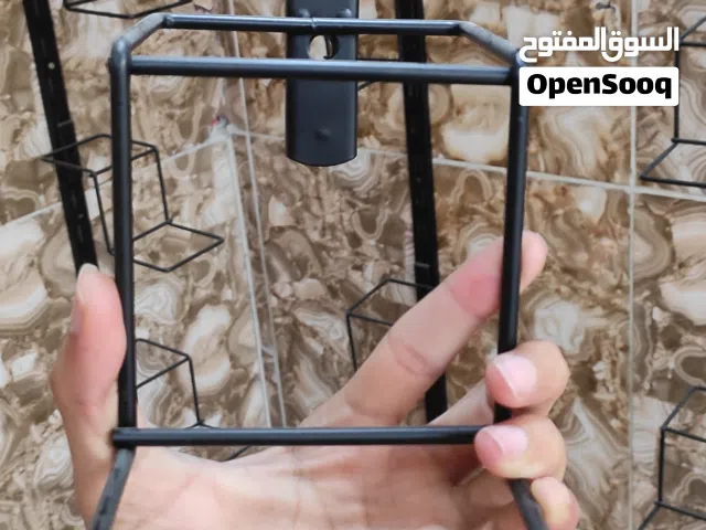 السلام عليكم يوجد سجج أحذية وملابس مع ستاندات احذية