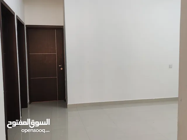 شقة للايجار المعبيلة الجنوبية flat for rent Mabeela near Indian school