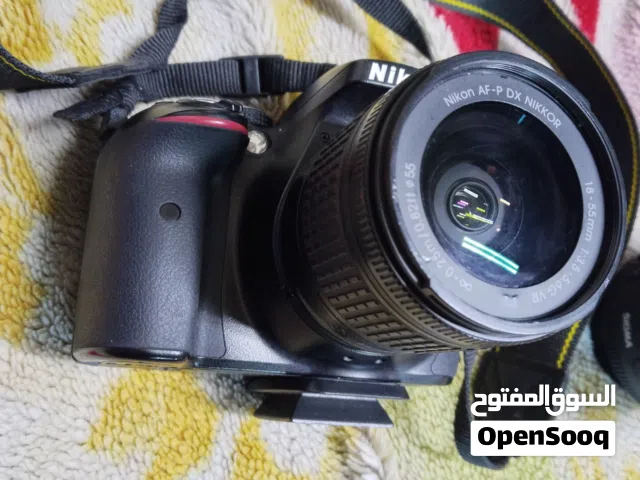 Nikon 5300d  كاميرا بحالة الوكاله شبه الجديده مع كل أغراضها بسعر مغري جدآ