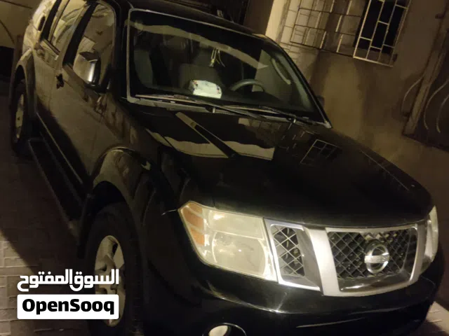 2010 نيسان باثفايندر SL