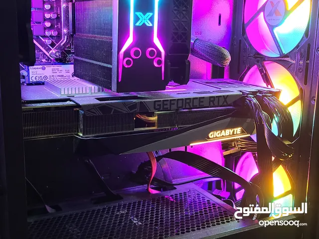 يوجد PC قيمنق للبيع