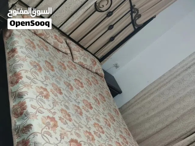 سرير حديد مزوج