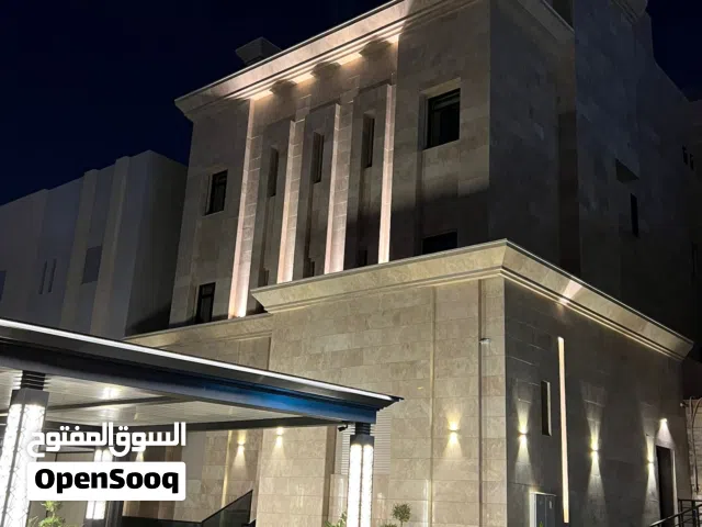 500 m2 4 Bedrooms Apartments for Rent in Hawally Rumaithiya