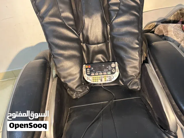 كرسي مساج نضيف الاستعمال