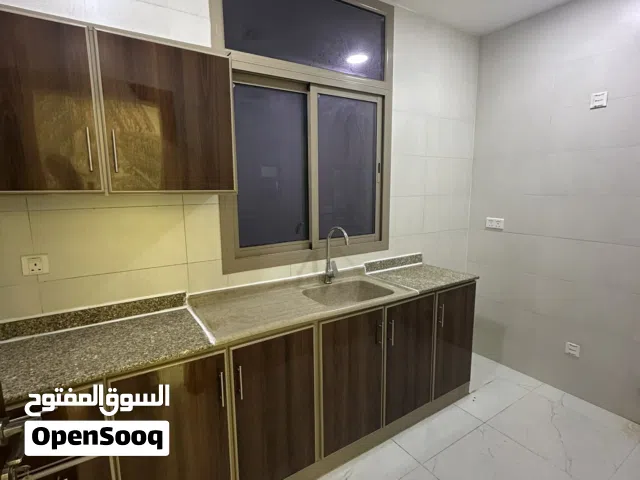 150 m2 2 Bedrooms Apartments for Rent in Northern Governorate Madinat Hamad