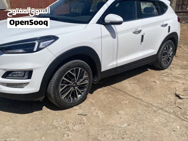 2000 هيونداي H 100