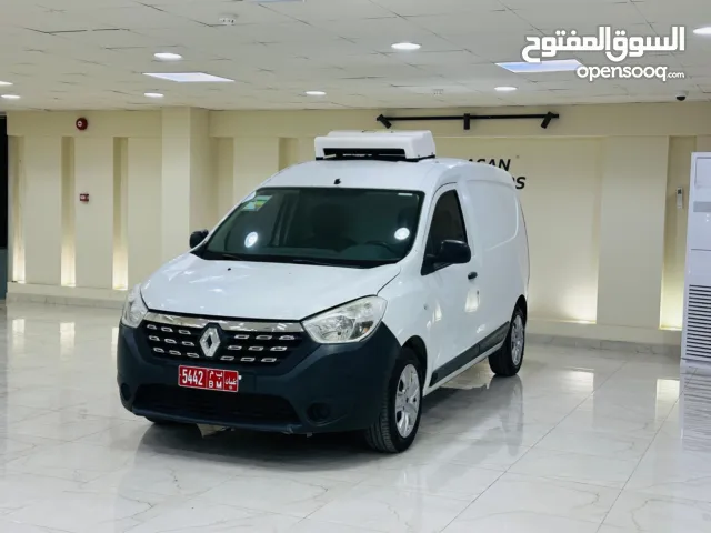 2022 Renault Dokker