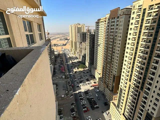 مطلوب شقه للشراء في العامره عجمان من المالك