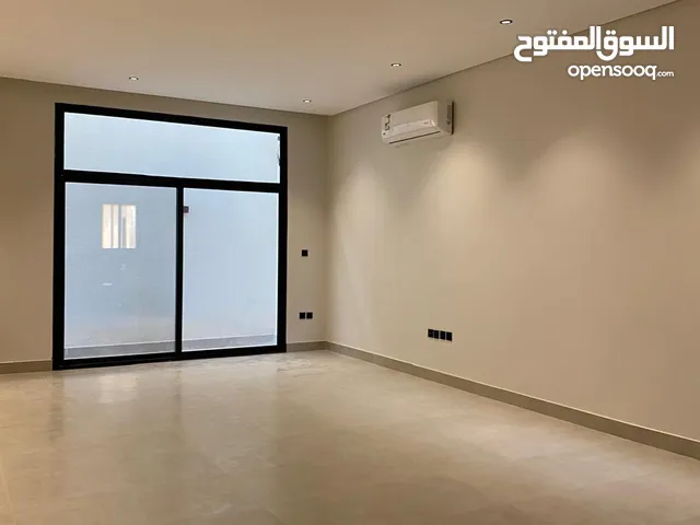 170 m2 4 Bedrooms Apartments for Rent in Al Riyadh Al Arid