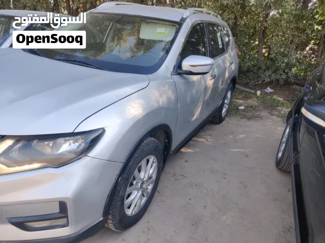 2020 نيسان X-تريل Standard