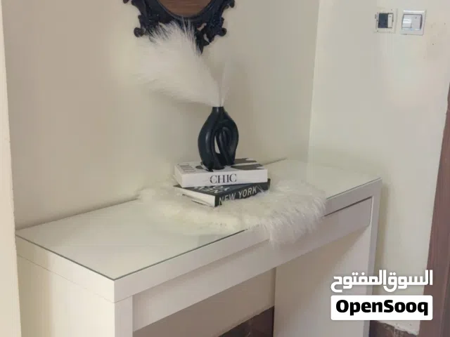 مدخل ايكيا مع المراية
