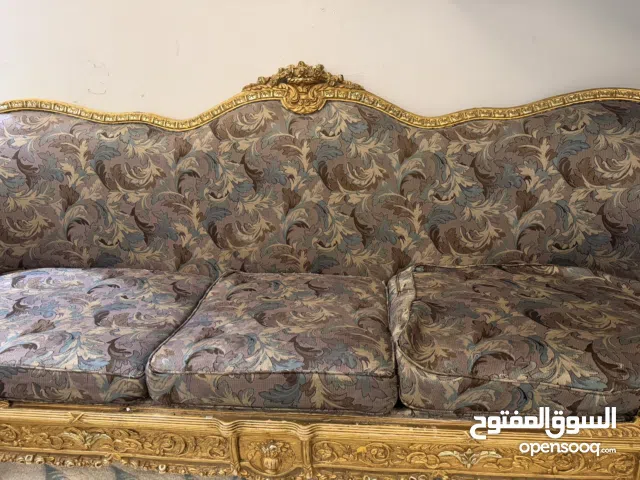 خشب زان مصري اصلي للبيع كراسي نضيفه طقم كامل خشب زان مصري 2000 درهم نهائي