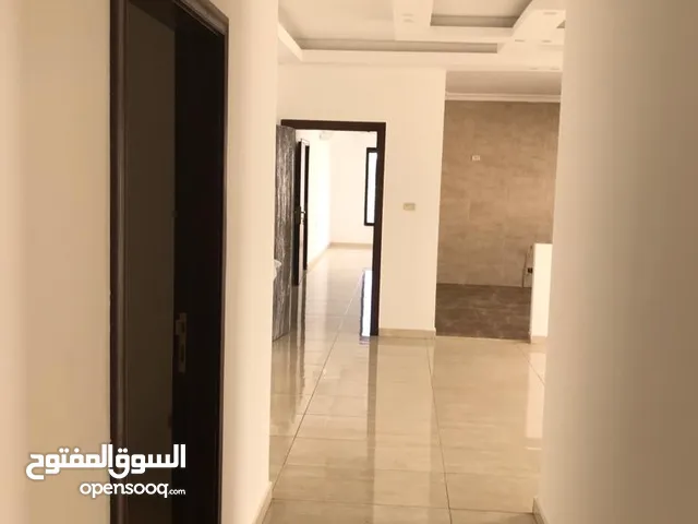 175 m2 3 Bedrooms Apartments for Sale in Amman Khalda