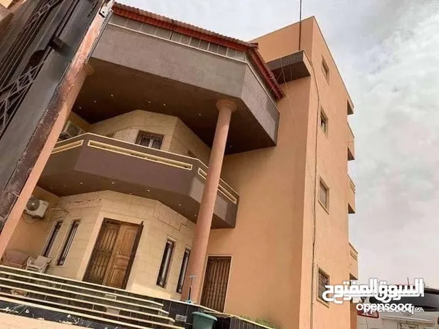 990m2 Villa for Sale in Tripoli Ain Zara