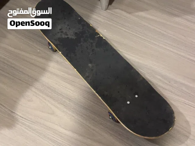 سكيتبورد مافيه اي مشاكل سعر محرووق جميل جداً سبب البيع ماصرت استخدمه بيعه سريعه للتواصل واتساب حياكم
