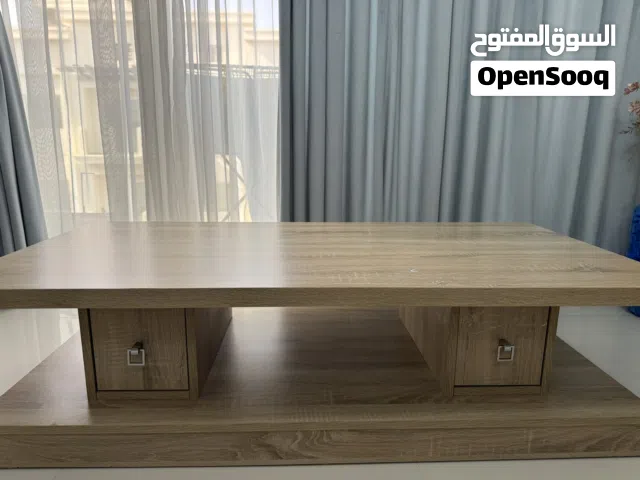 Table with 2 drawers