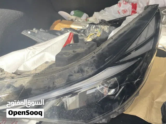 2023, هيونداي, النترا, Standard