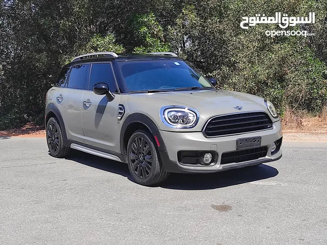 mini cooper country man 2019 full options no1