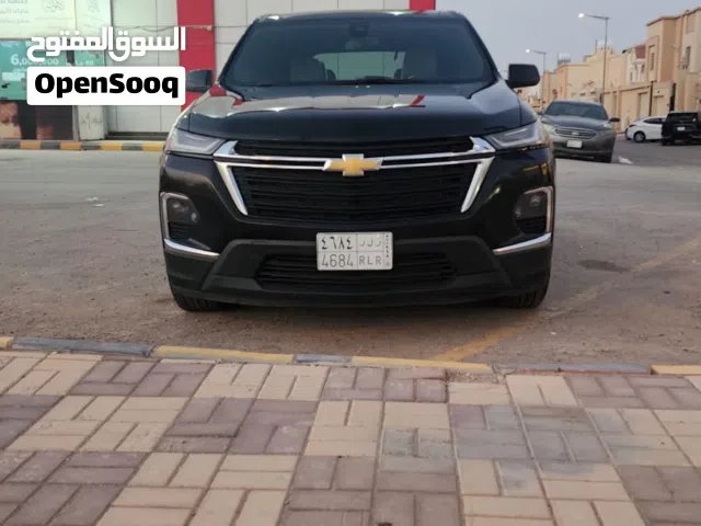2023 شيفروليه ترافرس Standard