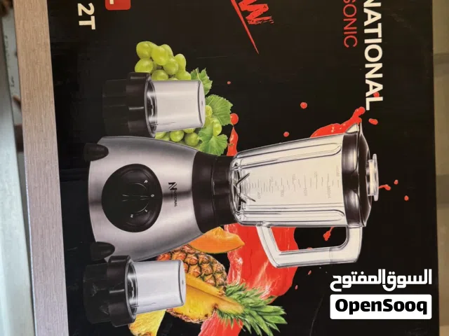 خلاط ناشونال سونيك ستانلس ستيل ياتي بسعه 1.6 L مفتاح بثلاث سرعات
