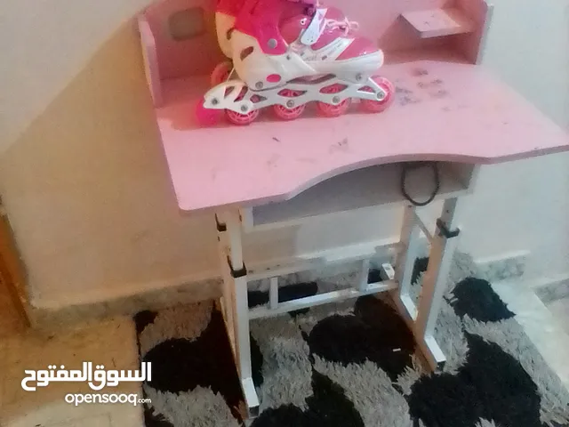 مقعد دراسي وبتيناج مستعمل مع بعض