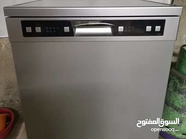 جلاية نيوتن استعمال سنه بحال الوكاله، 4 مرشات، 2 سلة،