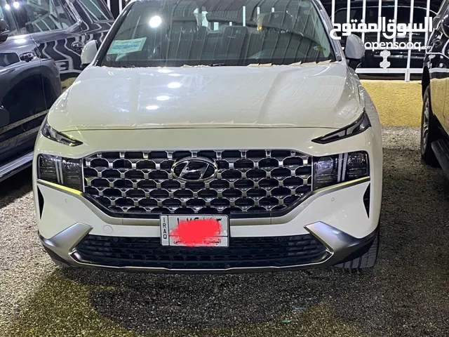 Used Hyundai Santa Fe in Basra