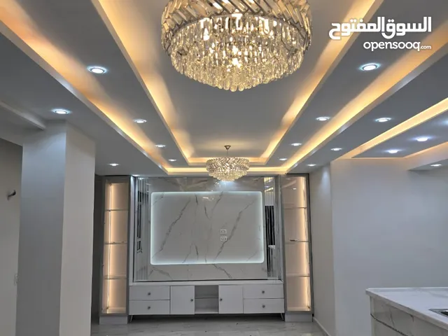 شقه للبيع في مصر الجديده متفرع من جوزيف تيتو