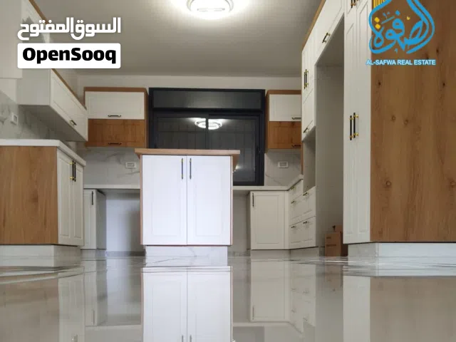 شقه مميزه غير مفروشه للايجار الارسال حي السلايمه