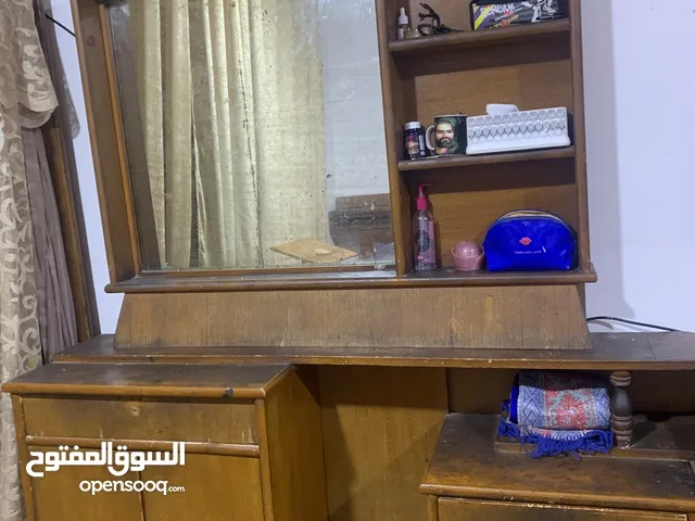غرفه خشب الأصلي