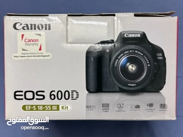 للبيع: كاميرا Canon 600D شبه جديدة - بحالة ممتازة بكرتونه وجميع عدة الوكالة