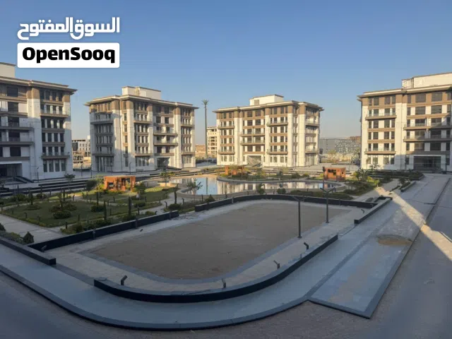 شقة للبيع استلام فوري في بالقرب من ال Auc و دقايق من الرحاب متشطبة بالكامل ب 5,750,475