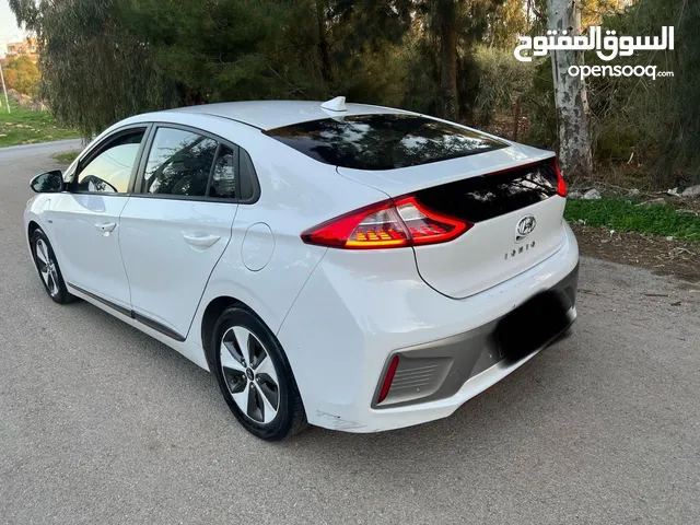 Hyundai IONIQ electric 2017