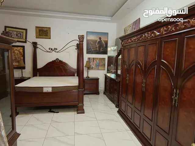 غرفة نوم ماستر امريكي بحالة الوكاله