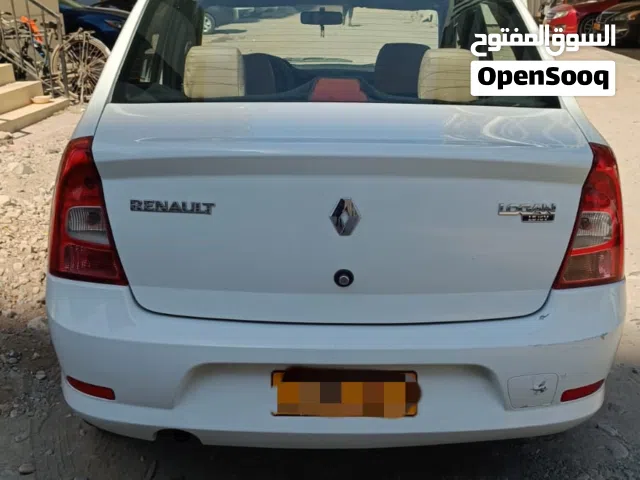 2013 رينو لوجان Standard