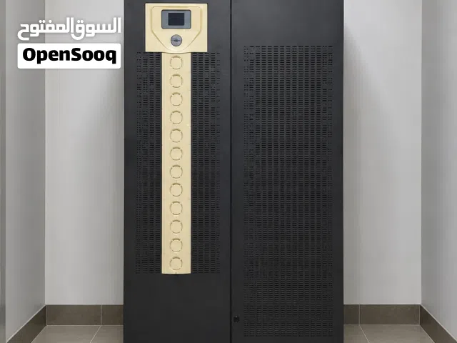 خازن ومنظم كهرباء للمستشفيات عالي الحساسية العرض لاثنين منظمات الكبير 160والصغير 20 كيلو فولت امبير
