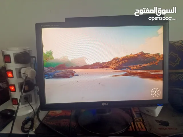 lg w1934s  شاشة كمبيوتر